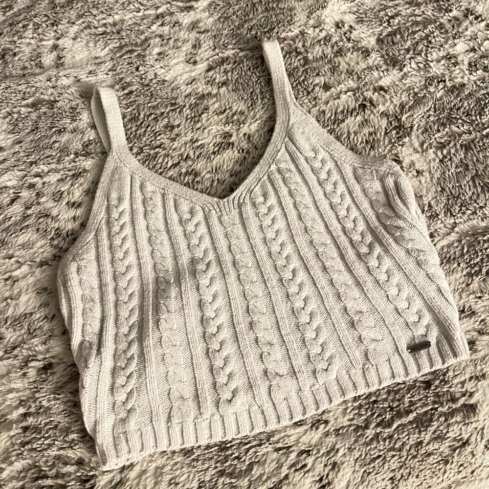 Hollister Crop Top